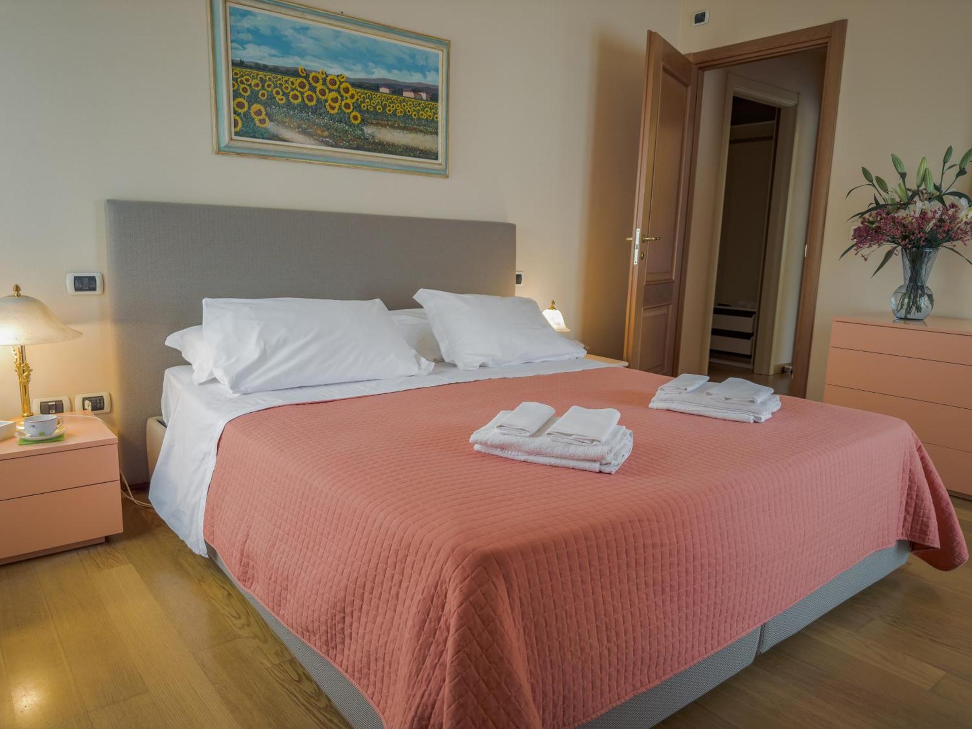 Casa Paolina Aparthotel Lucca Luaran gambar